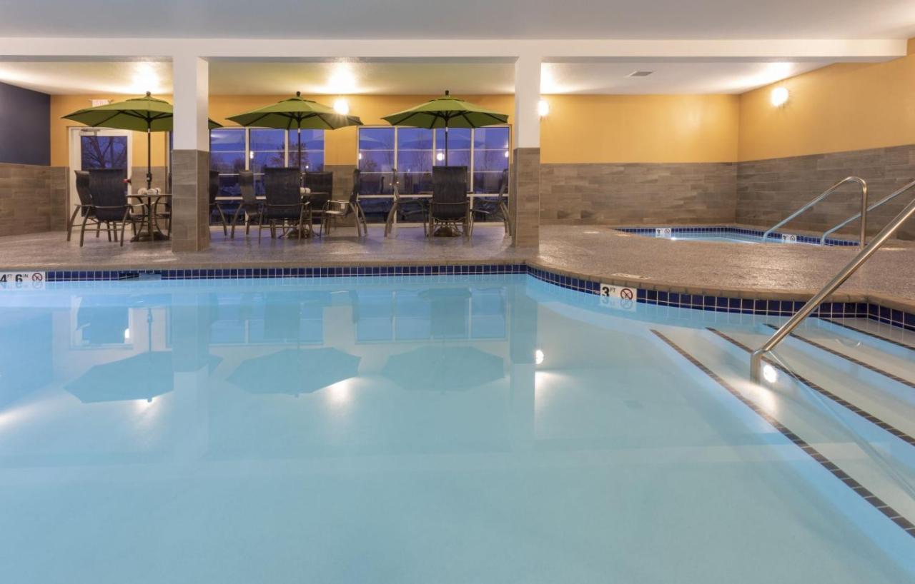 Grandstay Hotel Milbank Eksteriør billede